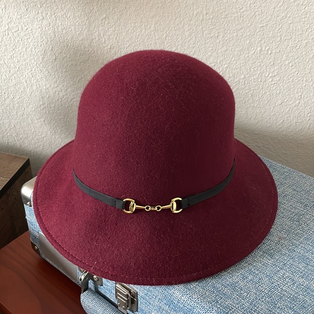Apr 9 hat - Picture 2 of 3
